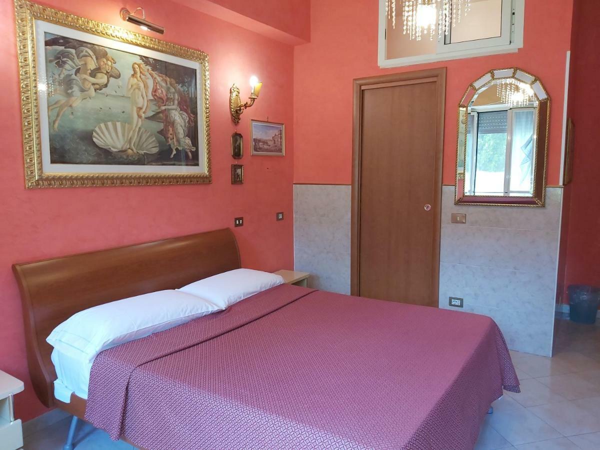 B&B Babri Simim Taj Róma Kültér fotó